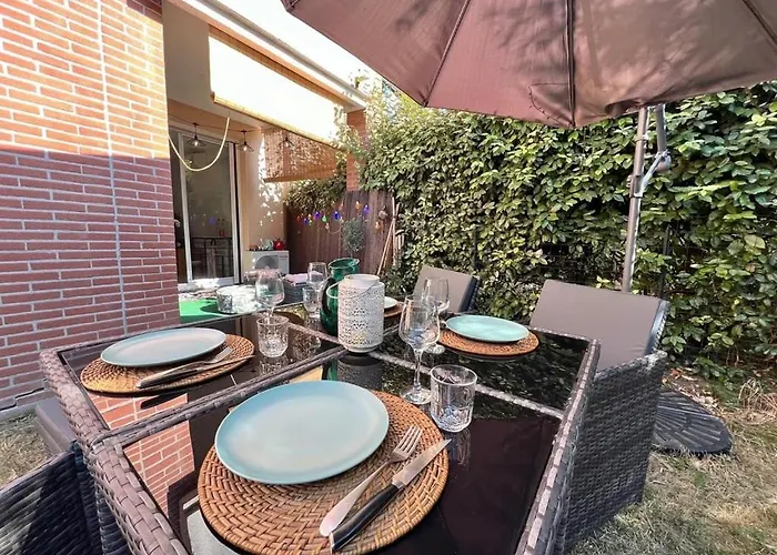 Le Ernest - Parking Inclus, Jardin Prive Et Piscine